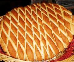 "Lo Schizzotto" l'antico pane caratteristico della bassa padovana. Cotto sotto il "Testo" coperto di braci.